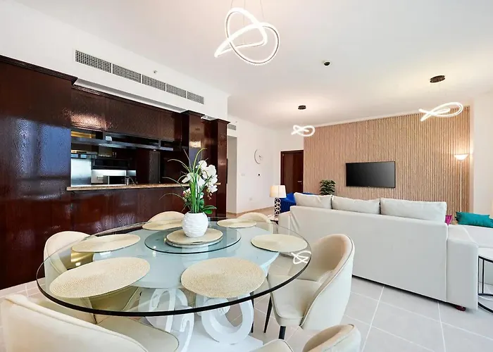 بيت شباب بي سي إن غو إرباني بريفاداس *