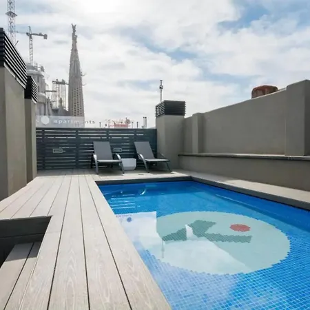 Luxury Argos Hotel *